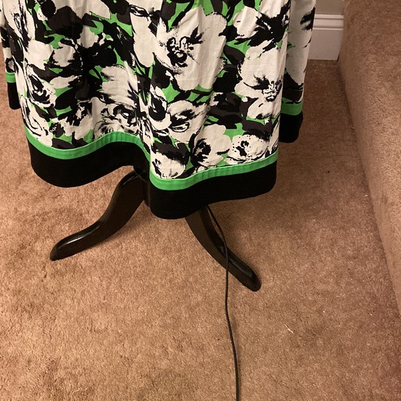 R&K dress - Picture 5 of 7